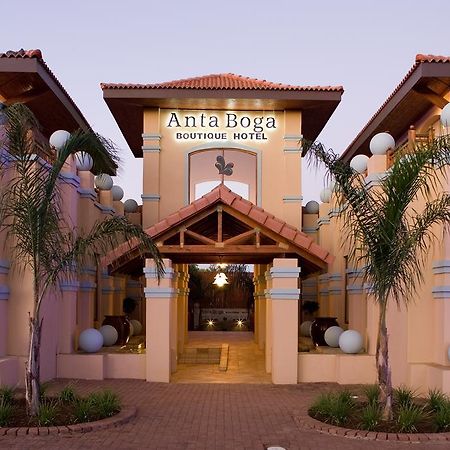Anta Boga Hotel Блоемфонтейн Екстериор снимка