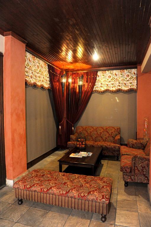 Anta Boga Hotel Блоемфонтейн Екстериор снимка