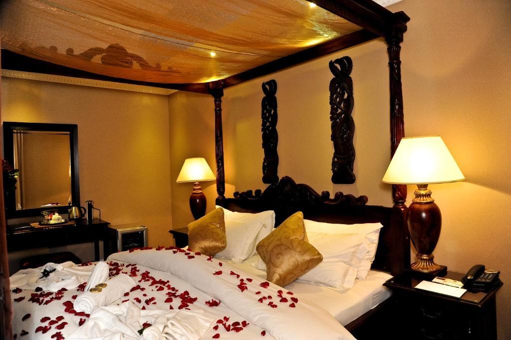 Anta Boga Hotel Блоемфонтейн Стая снимка